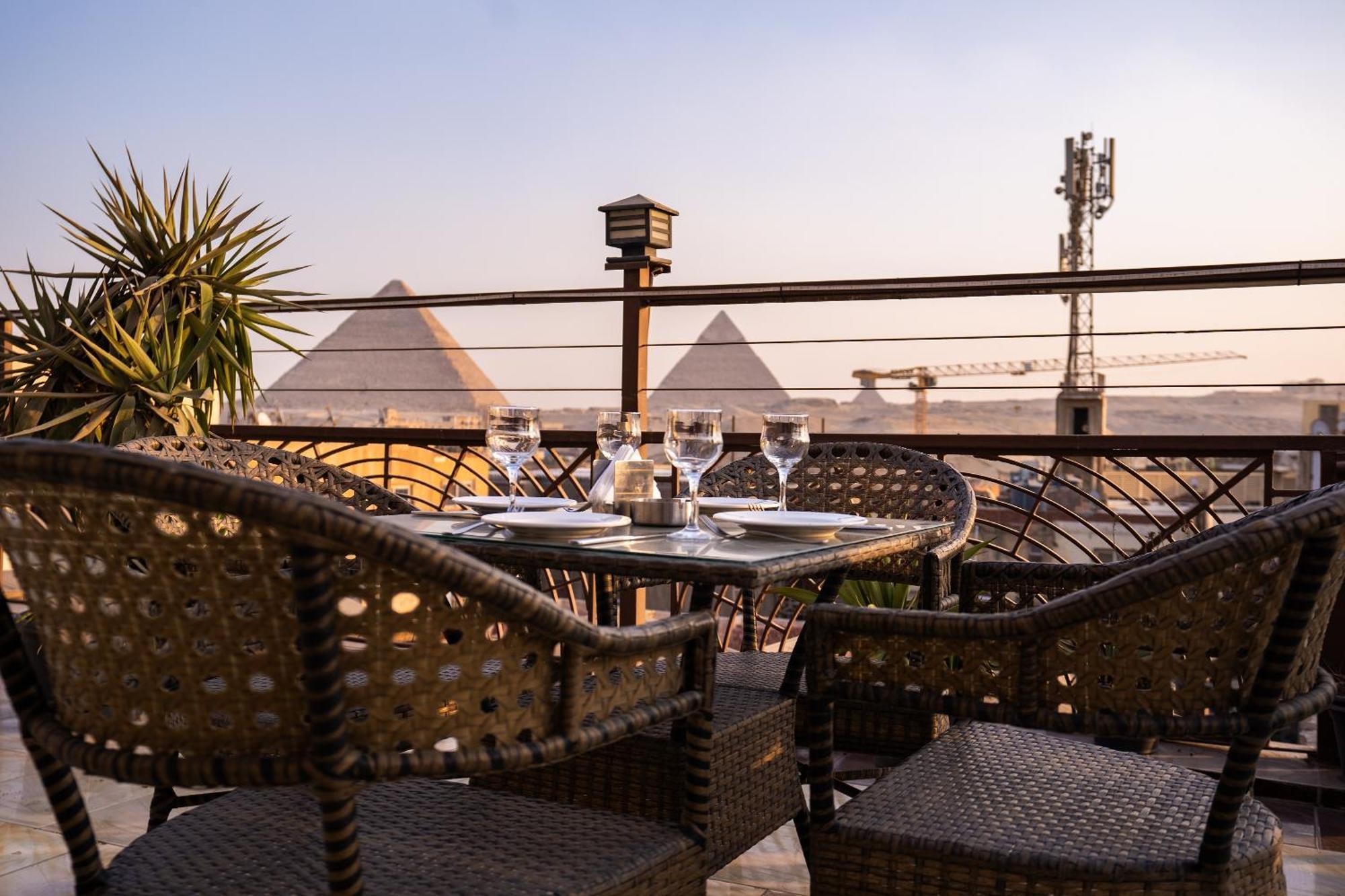 Hotel Pyramids Gem Plaza Kafret el-Gabal Exterior foto